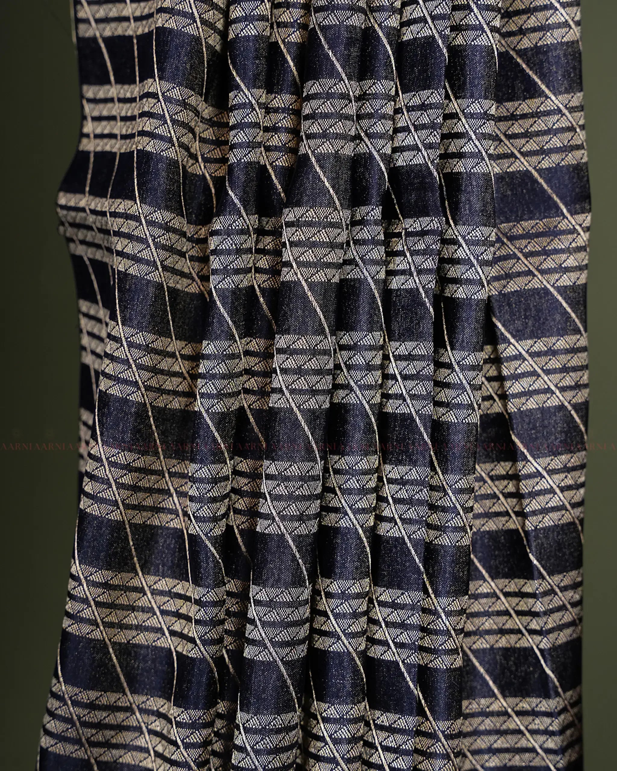 Silver Tissue Organza Silk Saree - Aarni Clothing - A Destination for Handpicked Ethnic Wear