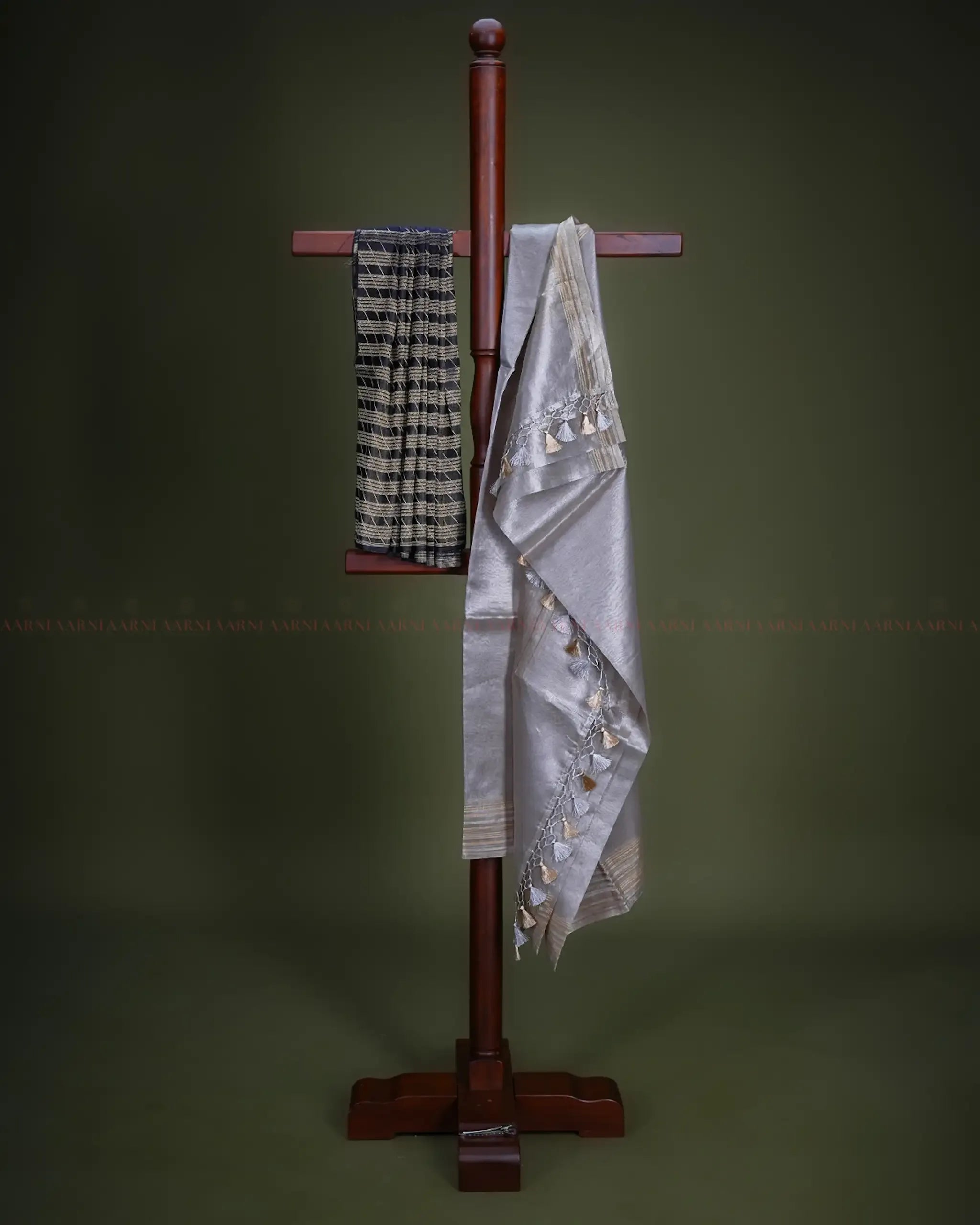 Silver Tissue Organza Silk Saree - Aarni Clothing - A Destination for Handpicked Ethnic Wear