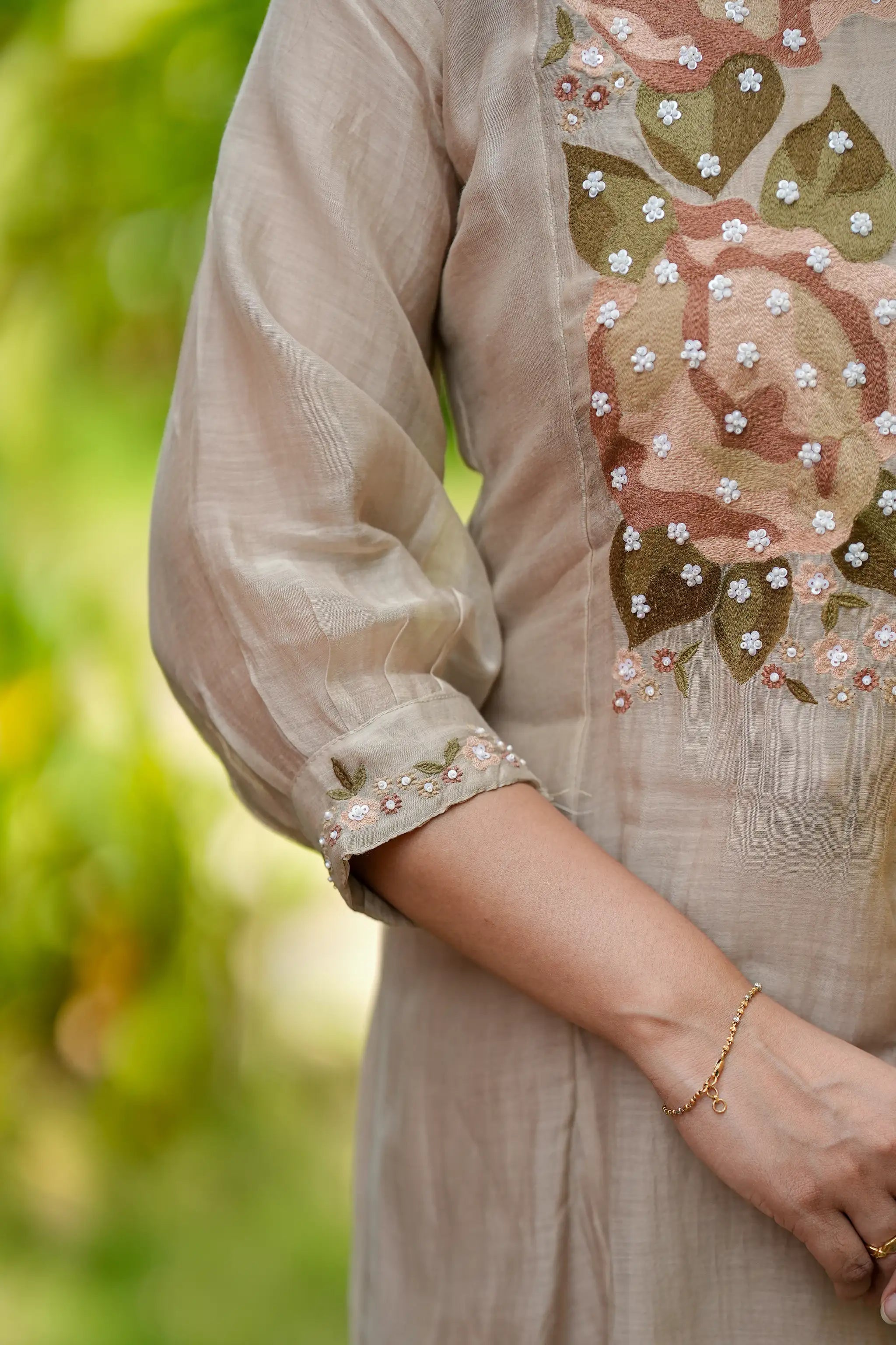 Light Grey Floral Embroidery Mul Chanderi Kurti Set