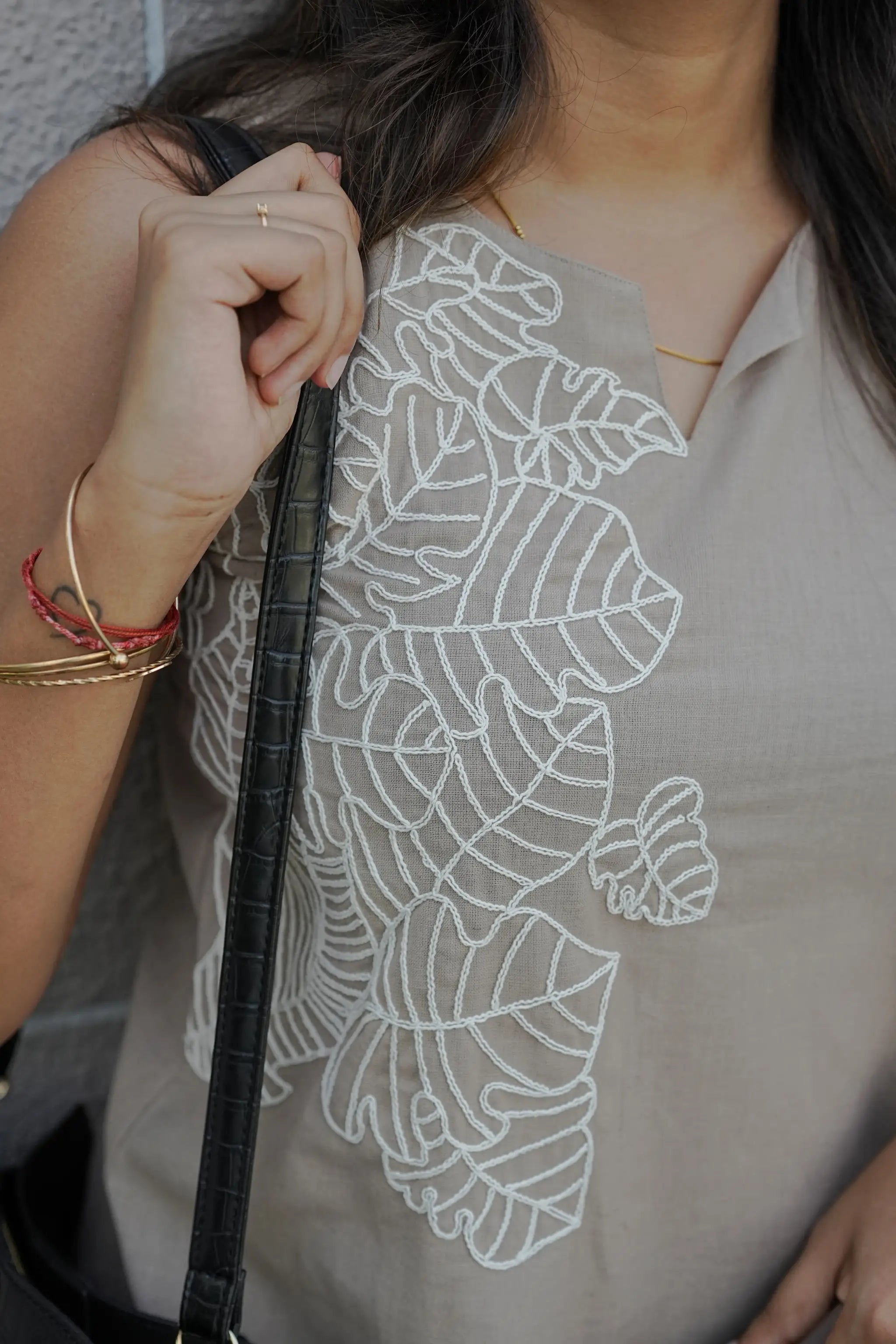 Grey Cotton Straight-Cut Kurti with Thread Embroidery & Pants
